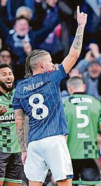 Phillips 'shows quality' in Ipswich win