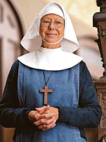 Jenny shrugs off claim Midwife set is haunted