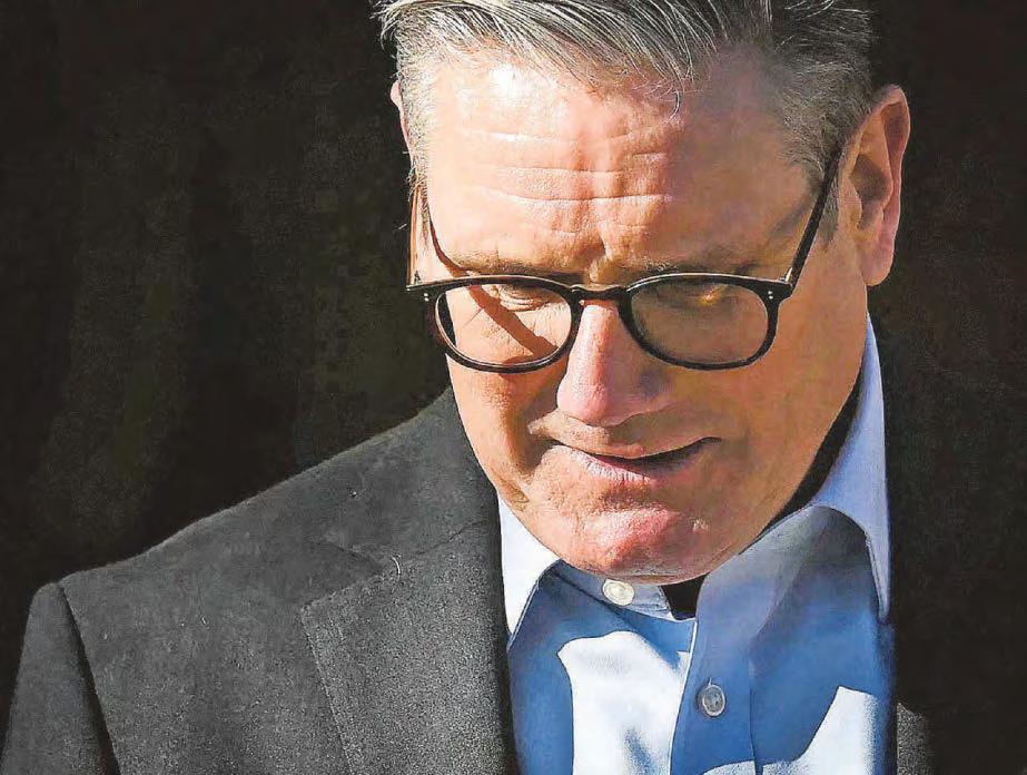 Starmer blow as closest adviser calls him an 'HR manager, not a leader'