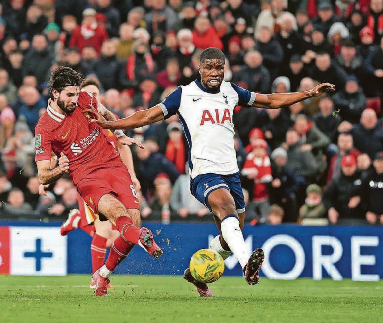 REDS SIMPLY FOUR-MIDABLE