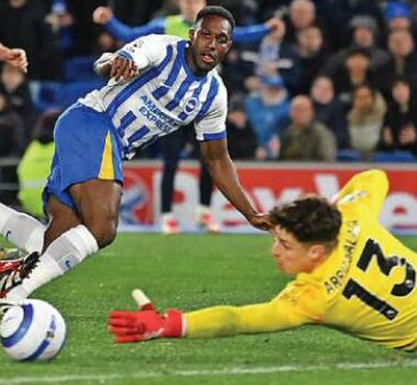 Welbeck a winner as Brighton move closer to big boys