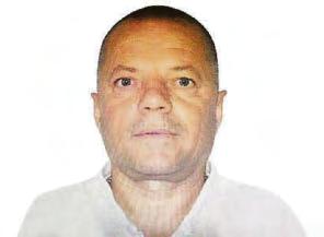 Cop-killer mafia kingpin freed to roam UK streets