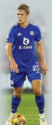 Ruud refuses to hit woof over paw form