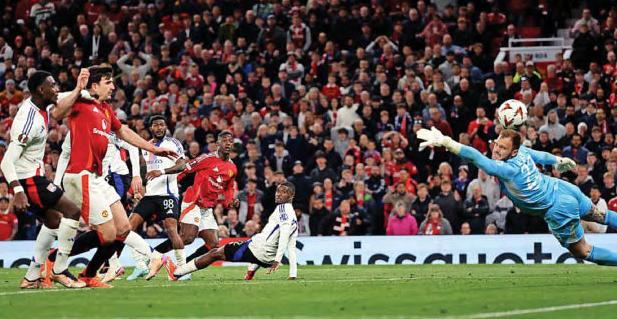 REDS PULL OFF MIRACLE