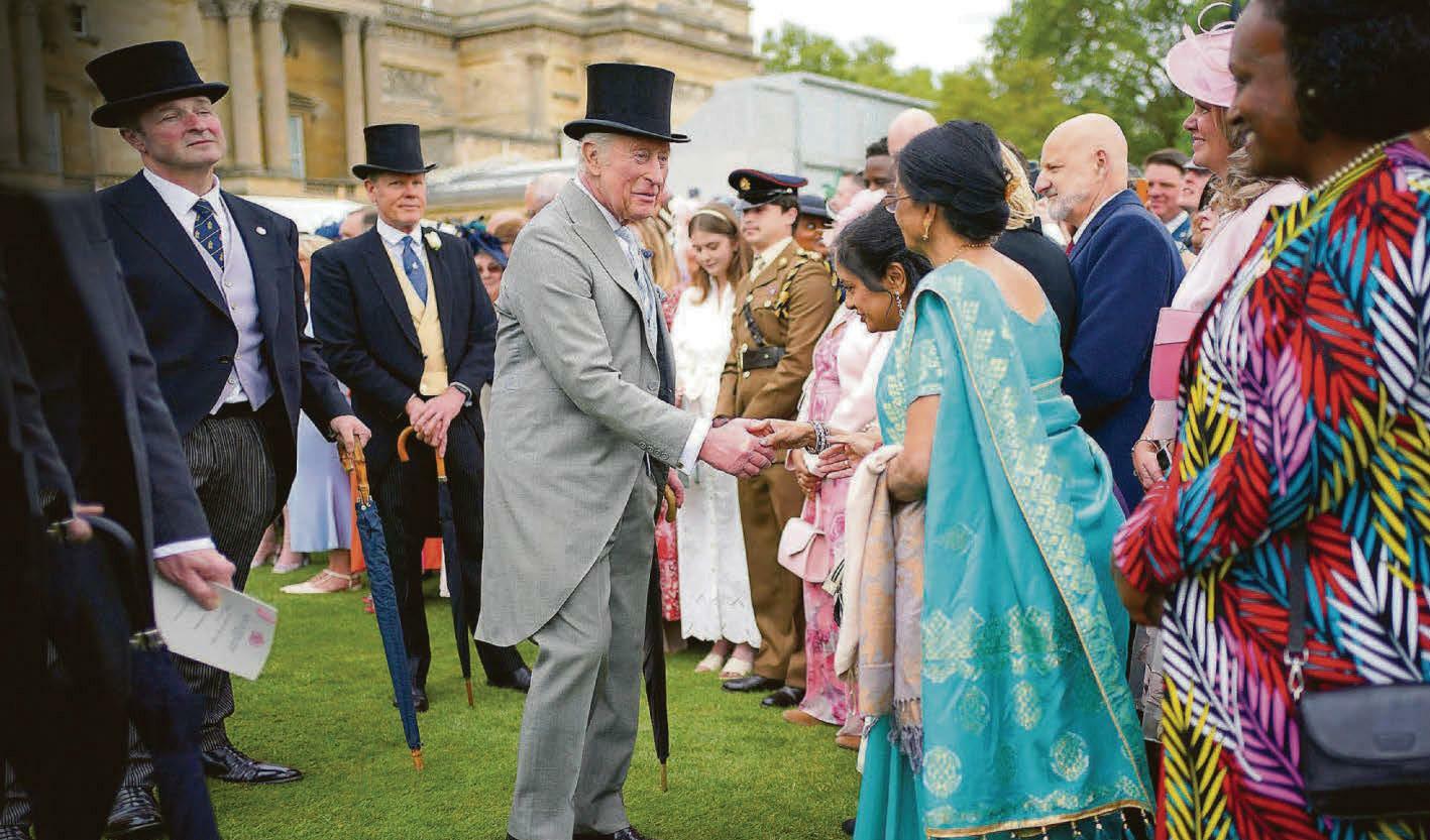King and Queen's party for 8,000