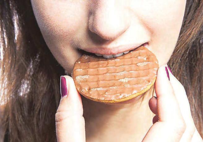 ‘Eating chocolate biscuits may help you lose weight’