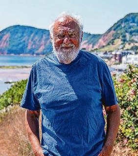 Clifftop owners face 'home improvements ban'