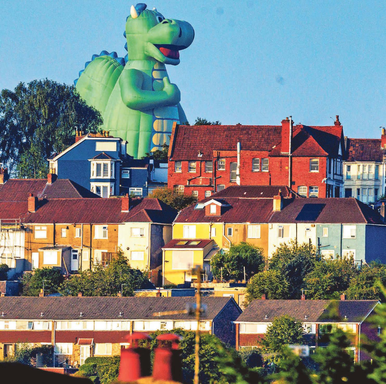 Is that dragon's den? 143ft balloon towers over city