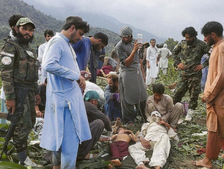 'We need help to pull out people who are buried'...800 killed in Afghanistan quake