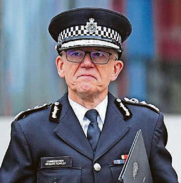 Met Chief pledges to root out rotten cops after exposé