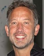 Pubs must sell 'extra million pints an hour' to cover costs