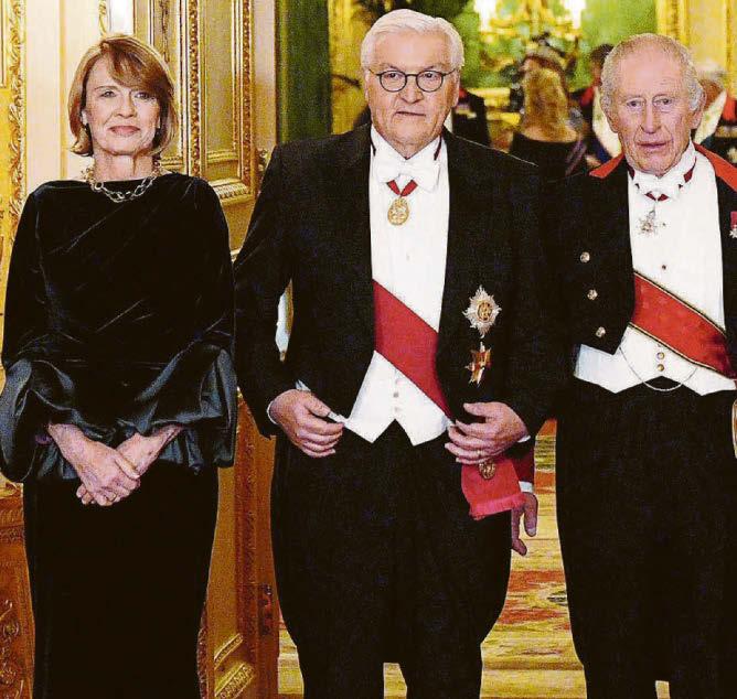 Britain and Germany 'shoulder to shoulder' for 'special' state visit