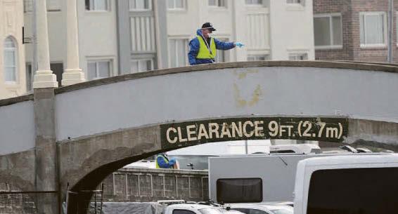 Britain on alert for Bondi Beach copycat attack as gunmen's IS allegiance emerges