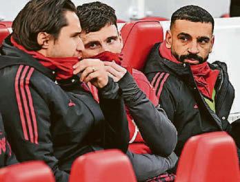 MO HAS MADE IT ALL ABOUT HIMSELF