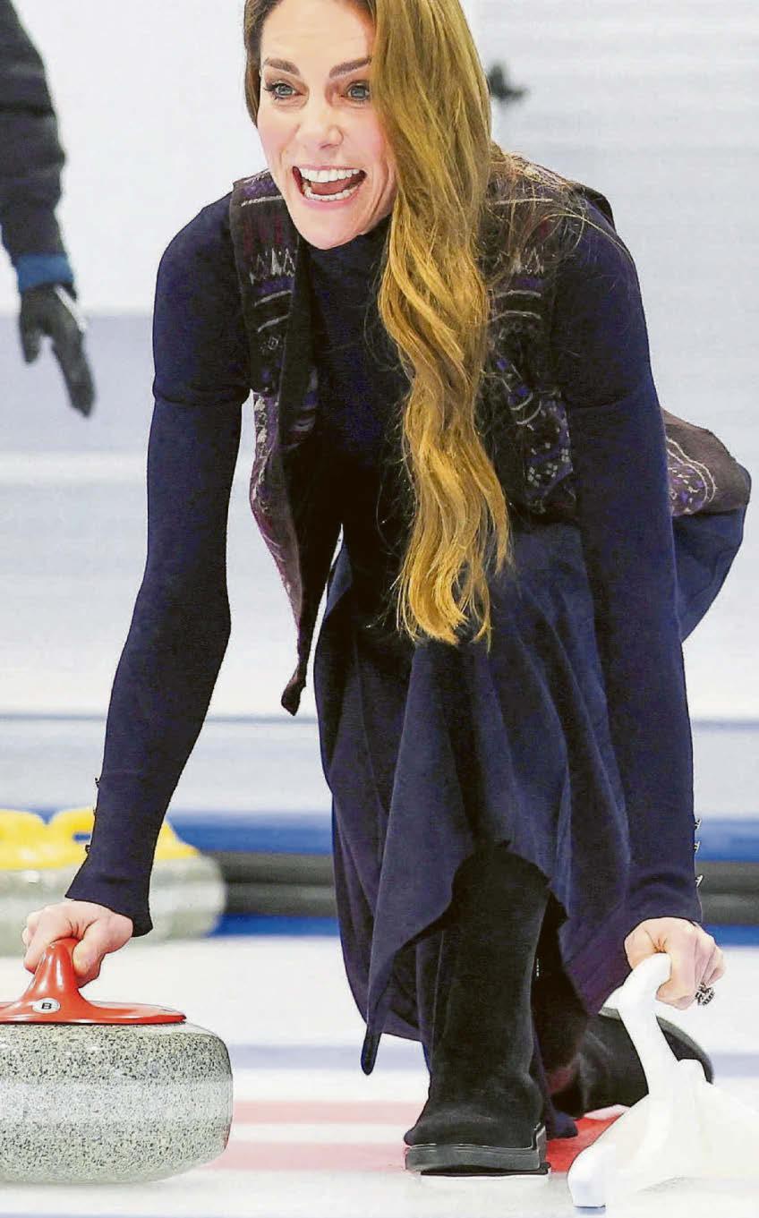 Kate shows off curl power