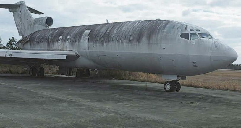 Epstein plane had bedroom and baby oil