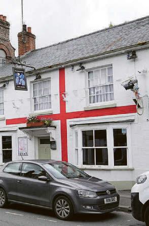 Period pub's England flag gets council 'OK'