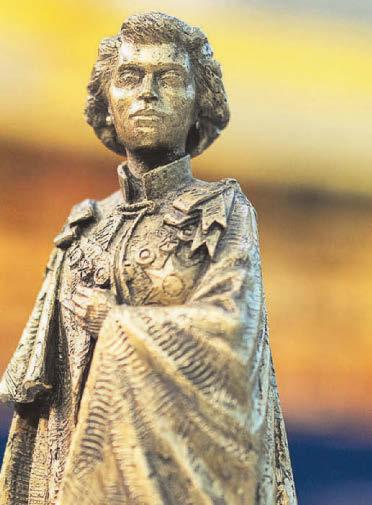 Memorial statue to be inspired by Annigoni portrait