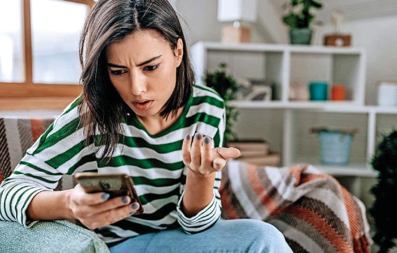 Sickly ex trying to weasel way back