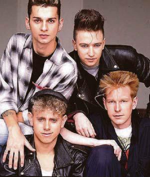 WE LOVE THE 80s