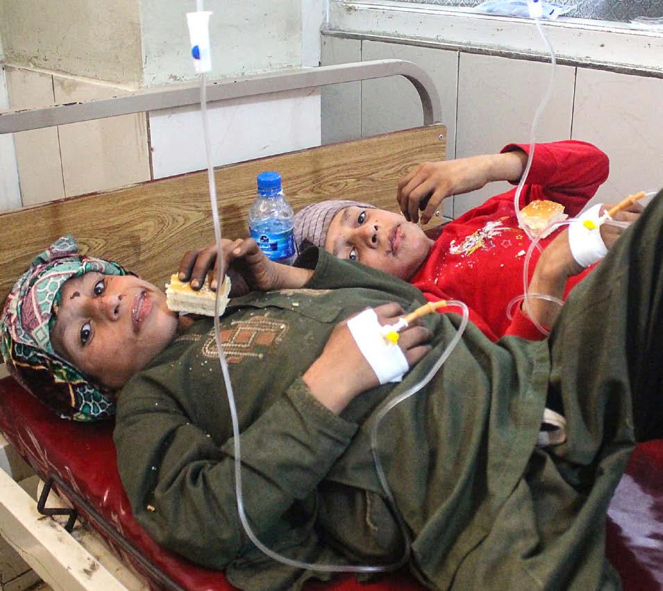 600 DEAD IN QUAKE