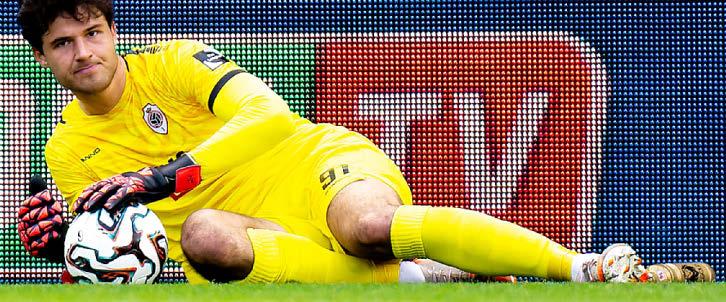 Lammens is kept waiting as Ruben gives Altay the nod