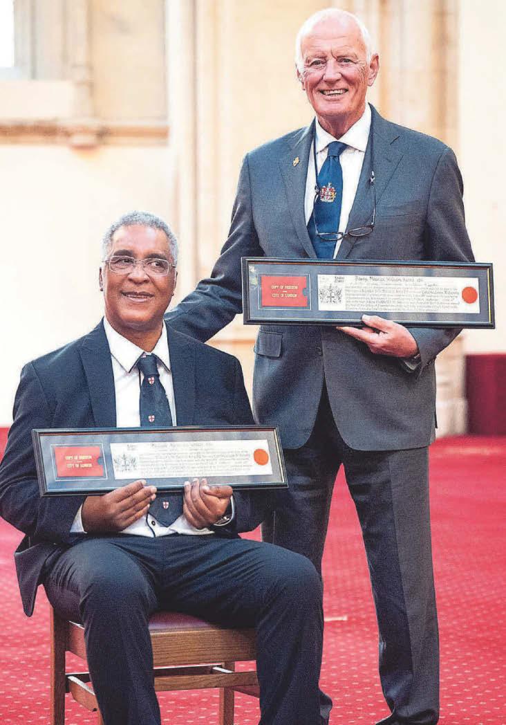 BOXING PAIR A BIG HIT