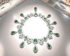 2 HELD OVER LOUVRE HEIST