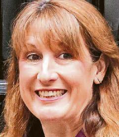 Reeves throws estate agent under the bus