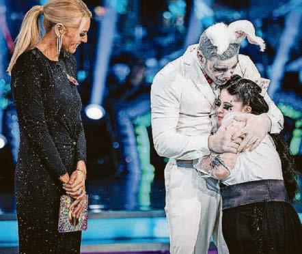 Vito: I'm so proud of 'little sis' Ellie