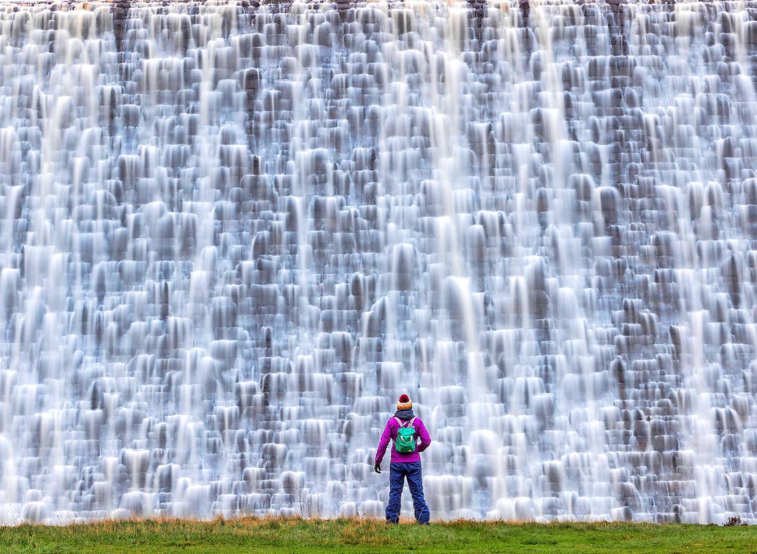 LOOKS LIKE A DAM BUSTER