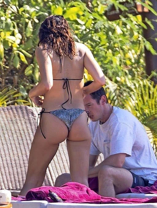 Dua's sun sea & Mex