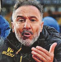 Pereira is in to stop Forest rot