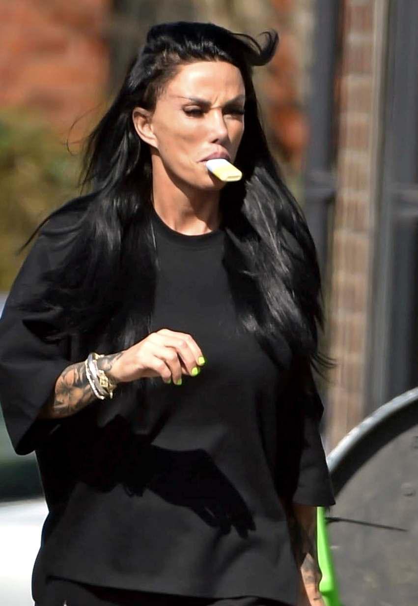 Family's fears for Katie's vaping