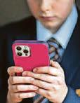 Mobiles ban 'would bring calm' to class