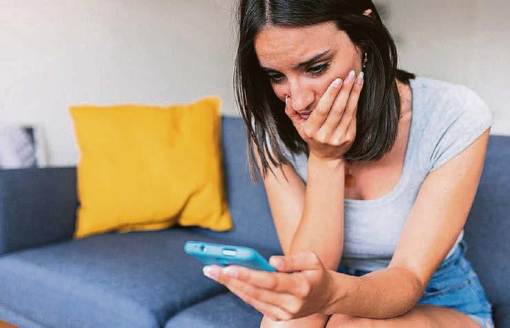 My fun new man is ignoring messages and I am paranoid