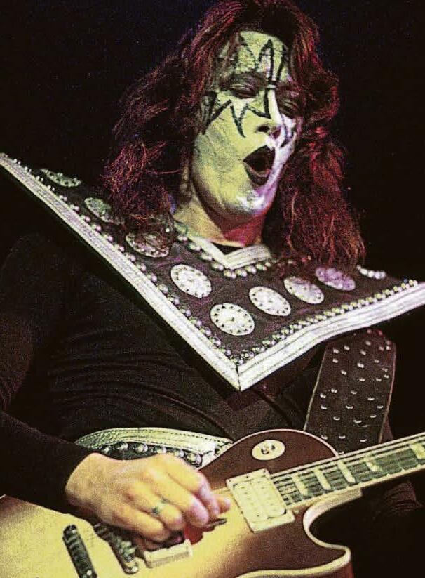 KISS STAR 'A GUITAR HERO'