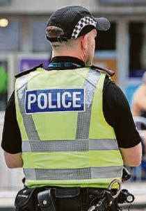 1700 POLICE QUIT IN GIANT COP OUT