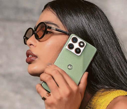 Hello Moto... slim offering has Edge