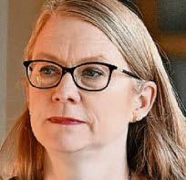 SOMERVILLE PUTS HEAT ON REEVES