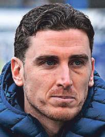Now veteran Hanlon aims to boss it over Reds