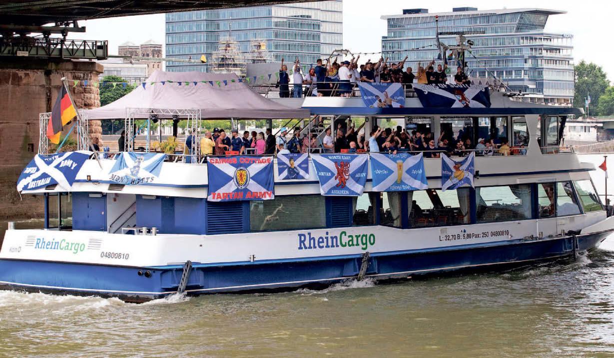 Scots' booze cruise party in US
