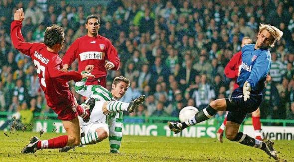 >>CHRIS SUTTON