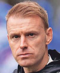 SMITH WANTS UNITED FRONT FOR TITLE TILT