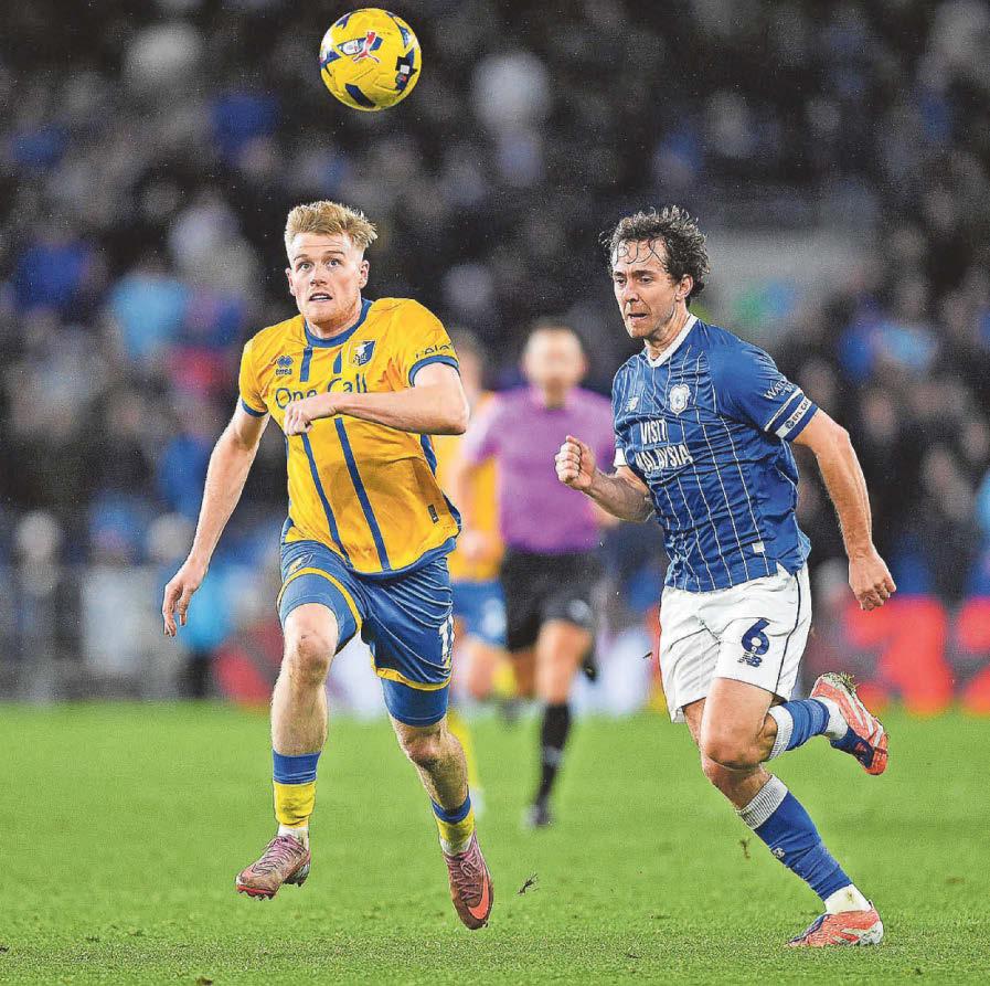 WINTLE THE STAR AS BLUEBIRDS TOP TABLE