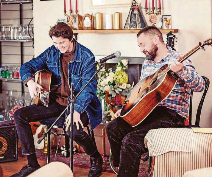 Award-winning music star to wow town club audience