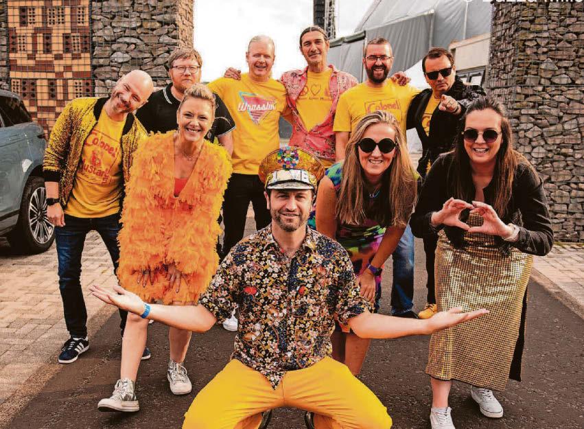 Flower power as band unveil fresh new song