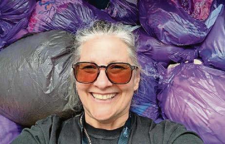 Slimmers lose pounds and help raise cash