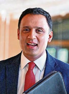 Leaders clash over baby unit downgrading
