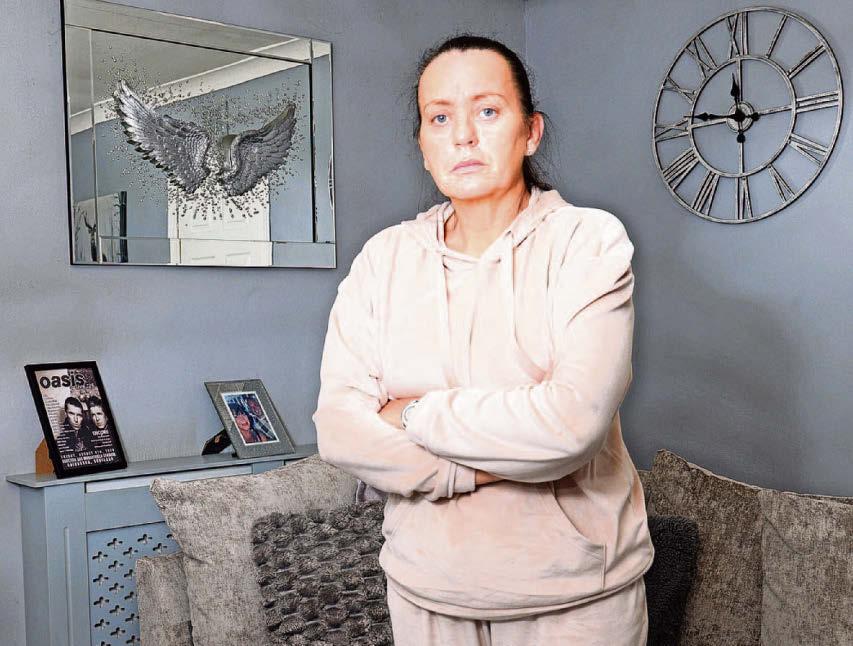 Mum 'kicked out of hospital' with perforated bowel